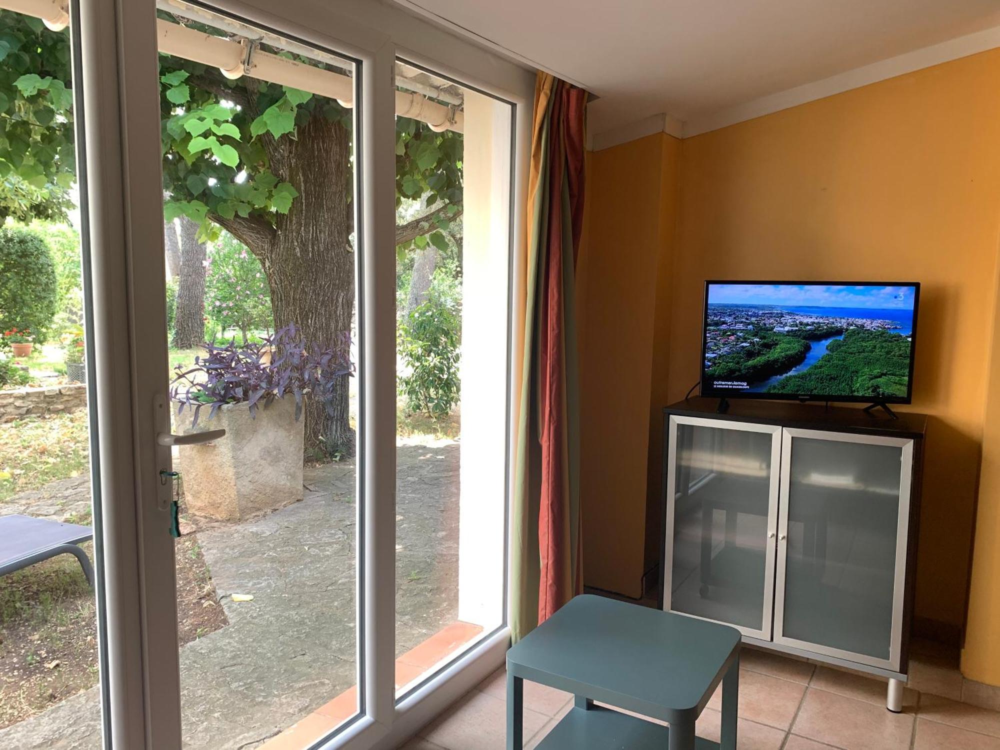 Mazet Proche Golf Villa Nîmes Exteriör bild